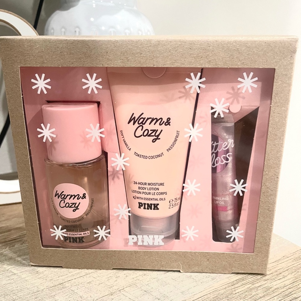 BRAND NEW PINK Warm and Cozy Gift set